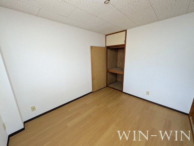 エルディム西町東の寝室