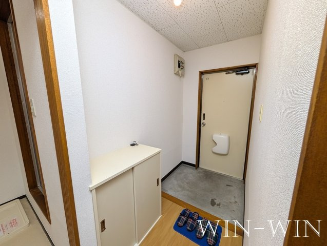 エルディム西町東の玄関