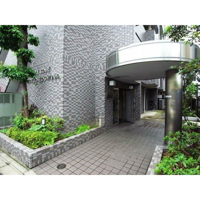 スカイコート文京小石川のエントランス