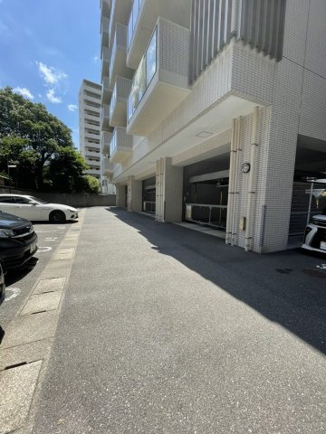【駐車場】 | ヒューマインド美野島並木通り