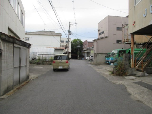八尾市太田新町４丁目の工場