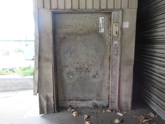 八尾市太田新町４丁目の工場