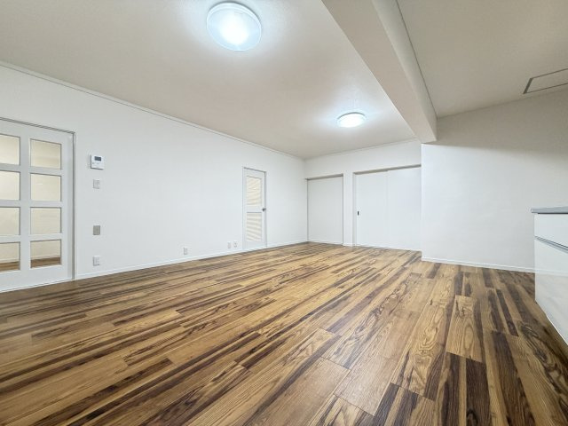 三旺マンション第7名東の居間・リビング