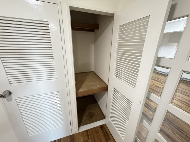 三旺マンション第7名東の玄関