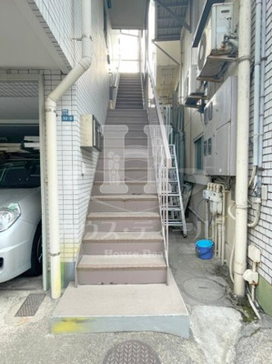 【エントランス】 | MTビル | 落ち着いたエントランスです