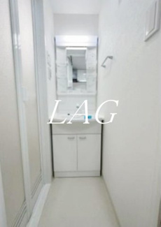【独立洗面台】 | リライア登戸EAST SIDE | 独立洗面台です。