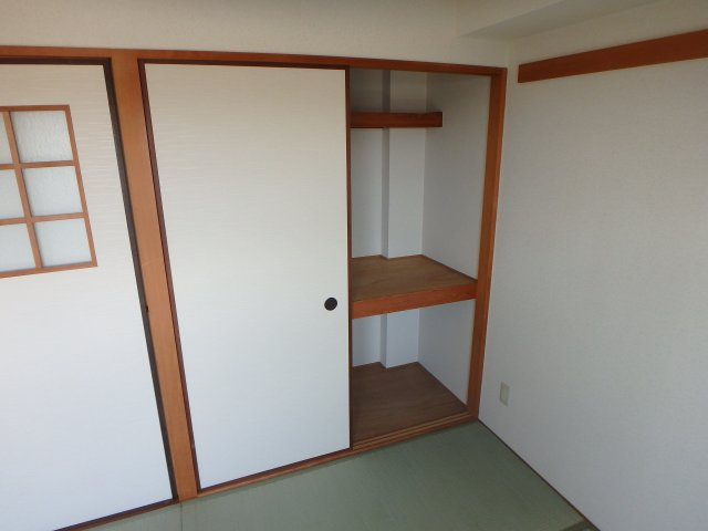 【収納】 | グッドヴィレッジ２番館 | 十分な収納スペースがあります