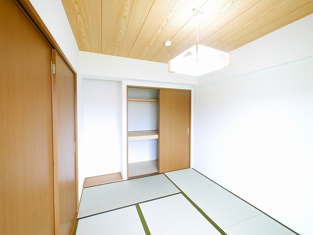 リジェール菅原の和室|日本らしい落ち着いた雰囲気の和室です
