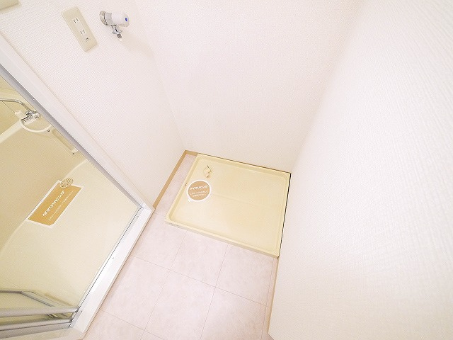 リジェール菅原の設備|室内洗濯機置場です