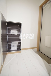 【玄関】 | アイランドフラット | シューズボックスあり