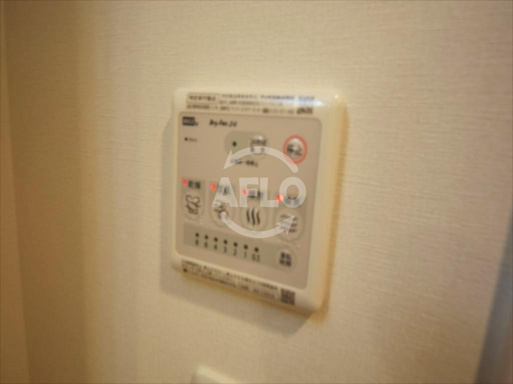 エステムコート南堀江Ⅲチュラの設備|エステムコート南堀江Ⅲチュラ　浴室暖房乾燥機