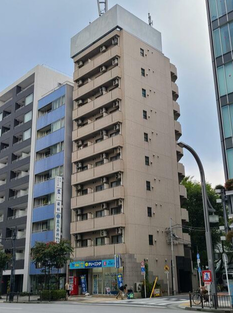 リグランド浅草雷門の外観