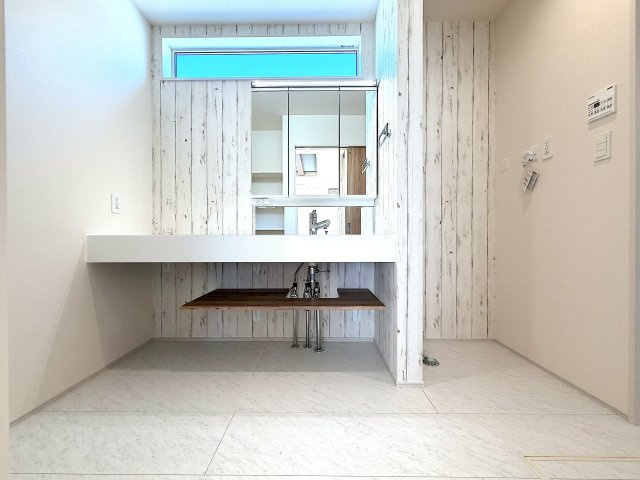 大規模分譲＜全22区画＞長期優良住宅／横浜市瀬谷区北新の洗面所