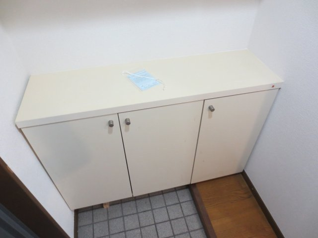 【玄関】 | マルキュウビル | 他室の参考写真です