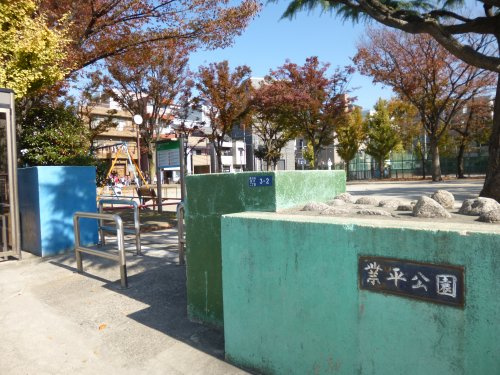 ウィン　ヴィレッジの周辺