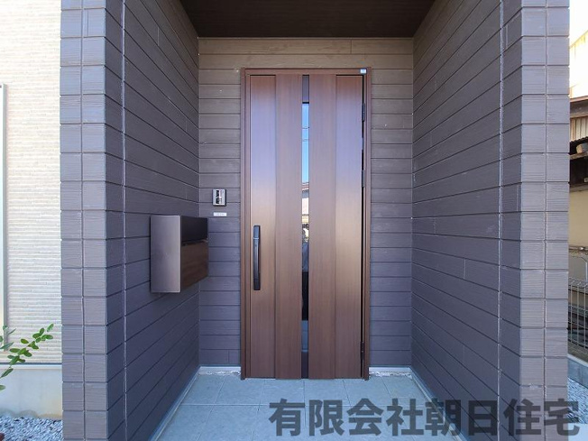 【玄関】 | 東出雲町出雲郷築浅中古戸建