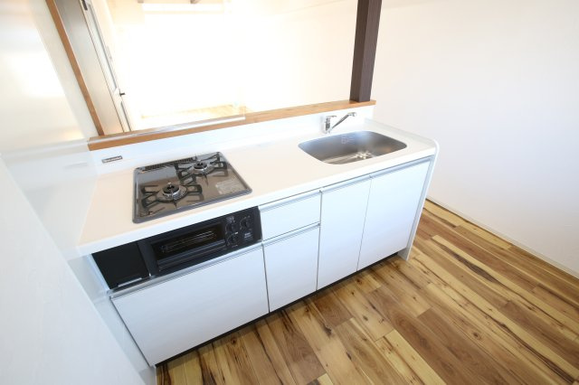 清風マンションのキッチン|写真はイメージです。色仕様は現況優先になります。
