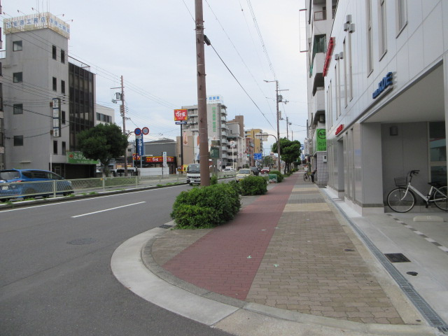 大阪市東成区深江南１丁目のビル