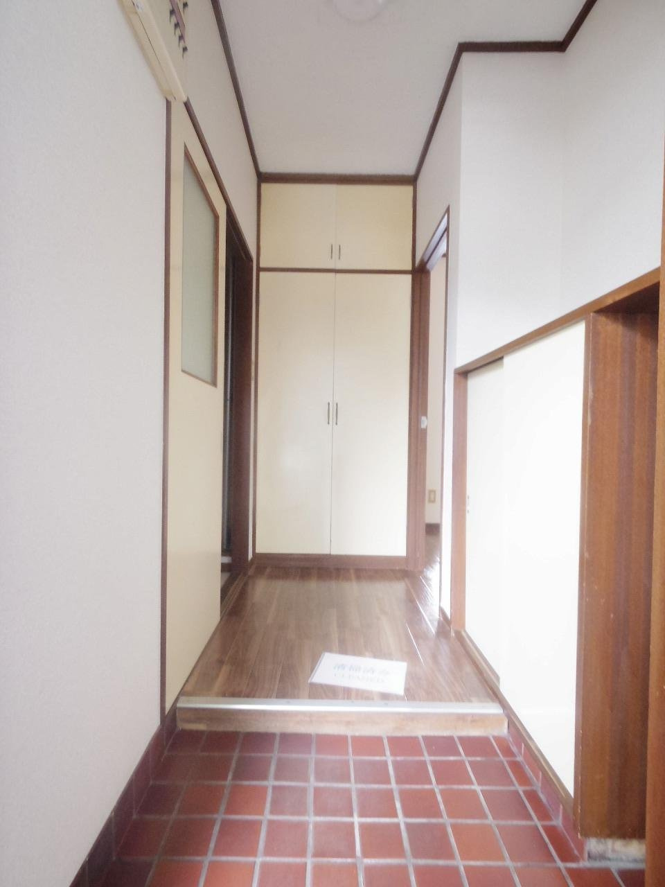 メゾン協和の玄関