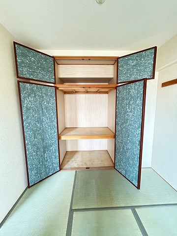 尼崎市昭和通２丁目の賃貸マンションの和室