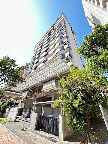 尼崎市昭和通２丁目の賃貸マンションの外観