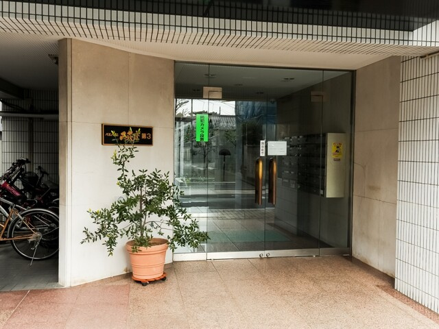 ベルハイム西荻窪第３の外観|「西荻窪」駅徒歩８分！徒歩圏内にスーパー等があり生活住環境良好な新耐震基準マンション、ベルハイム西荻窪第３は即日現地案内可能となっておりますので、お気軽にお問い合わせください！
