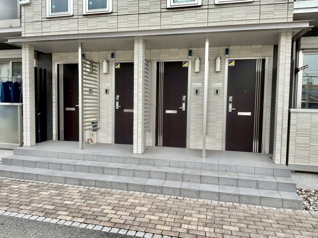藏のエントランス