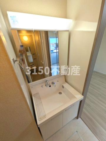 D-ROOM茜部中島　A棟の洗面所