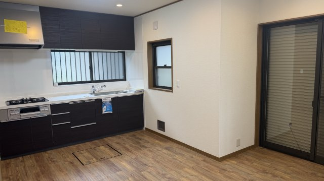 狭山市南入曽　中古戸建の玄関