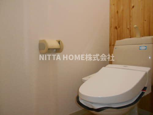 ルーエ・セイベエ荘Ａ，Ｂのトイレ|暖房洗浄便座付きです＊