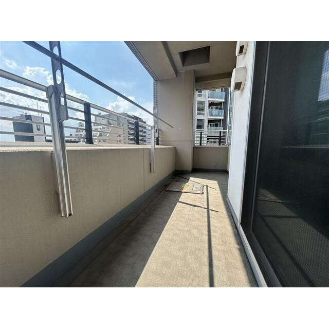 パークタワー渋谷本町のバルコニー