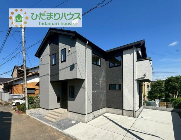 【外観】 | 守谷市本町10期　新築戸建 | 守谷小学校まで徒歩13分でお子様の通学も安心です♪
