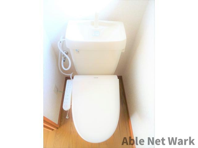豊野荘Bのトイレ|温水洗浄便座※新品