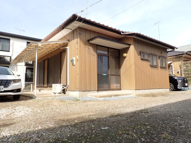 豊野荘Bの駐車場