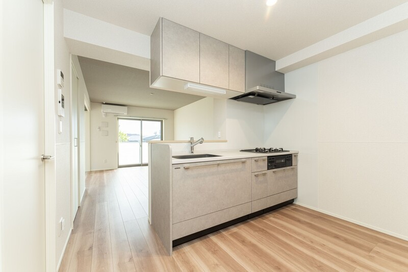 藤沢市辻堂５丁目の賃貸マンションのキッチン|広々としたキッチンです♪