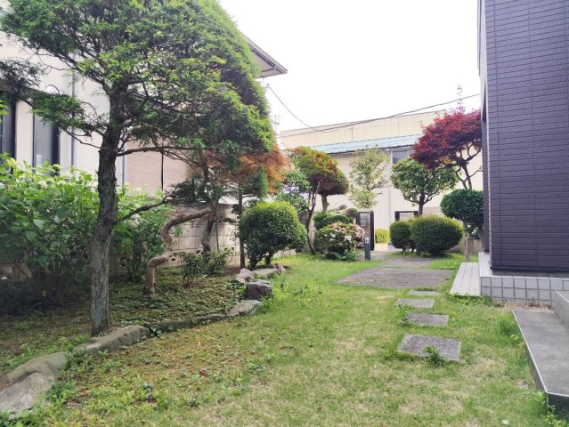 入間市久保稲荷3丁目（2世帯住宅）の庭