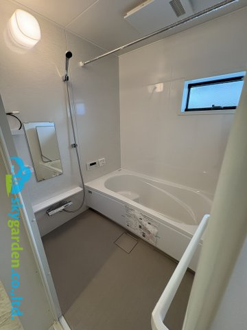 藤沢市本藤沢２丁目　新築戸建　全３棟2号棟の浴室|乾燥機能付きのユニットバス