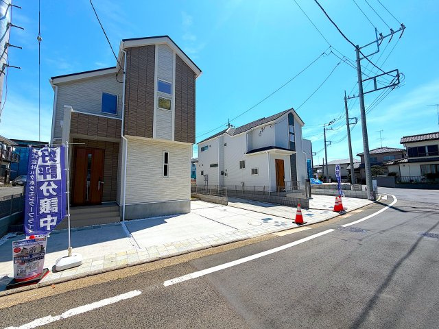 大規模分譲＜全22区画＞長期優良住宅／横浜市瀬谷区北新の前面道路含む現地写真|1・２・3号棟の建設地
公園も近くになり、落ち着いた住環境です。