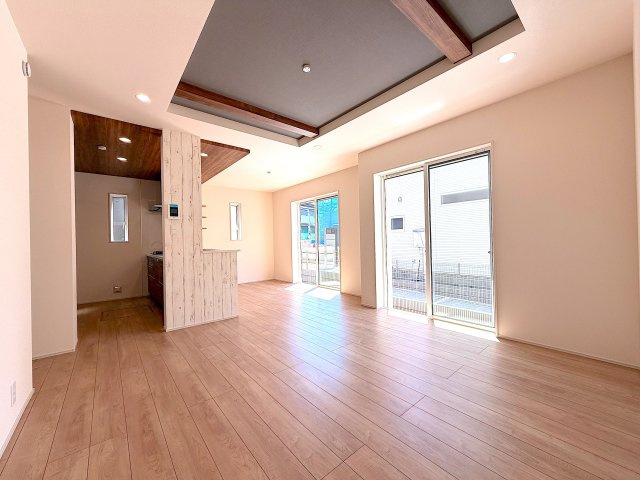 大規模分譲＜全22区画＞長期優良住宅／横浜市瀬谷区北新の居間・リビング