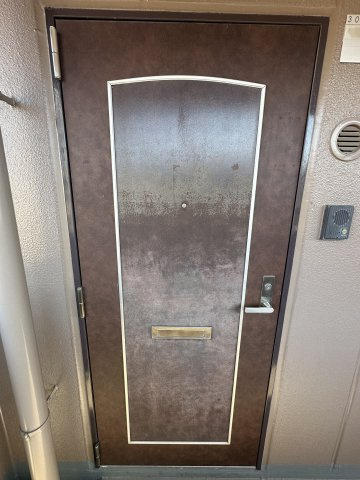 グランド月見の玄関