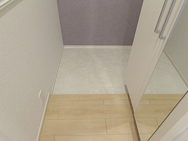 メゾンジョイ宝塚の収納|こまごまとしたものを収納できそうですね