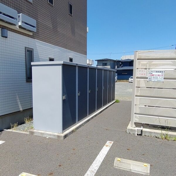 ヴェルニーナの設備