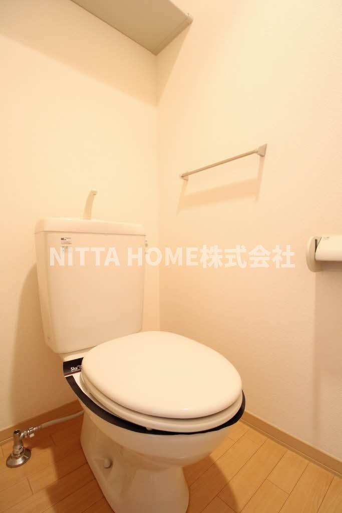 ドエルグランシェのトイレ|落ち着いたトイレスペース◆