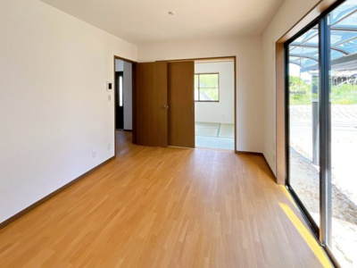 【洋室】 | 安中市古屋　中古住宅