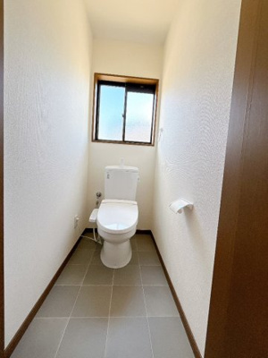【トイレ】 | 安中市古屋　中古住宅