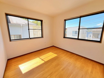 【洋室】 | 安中市古屋　中古住宅