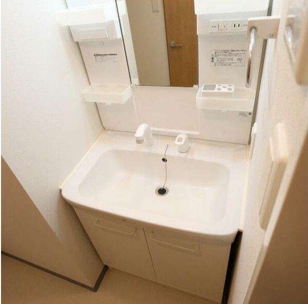 ブラントーレ哲学堂の洗面所