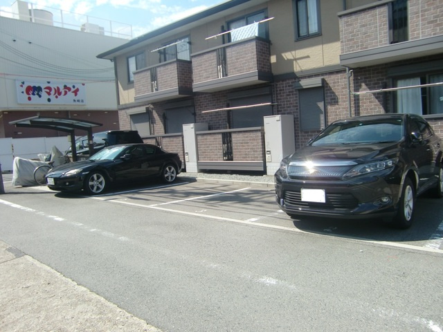 ウェルフェア魚崎の駐車場