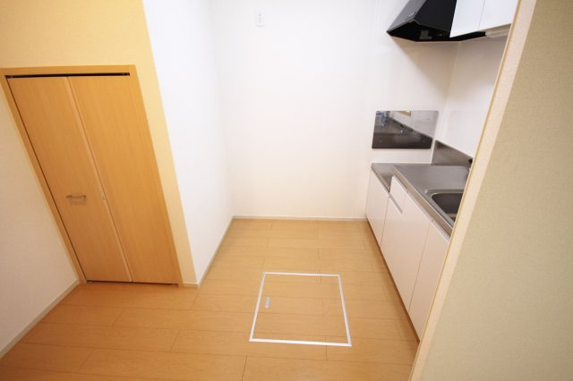 宝塚市山本丸橋２丁目のアパートの収納|収納スペース豊富です