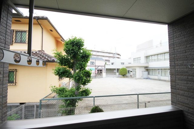 宝塚市山本丸橋２丁目のアパートの展望
